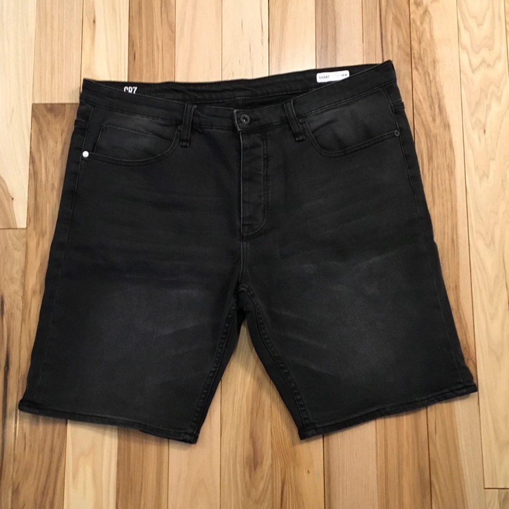 Cristiano Ronaldo Men’s CR7 Jean Shorts Black Wash Size 38 W